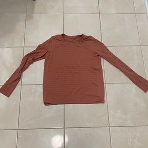Lulu lemon long sleeve beautiful top